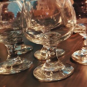 Elegant Clear Glass Goblet Set